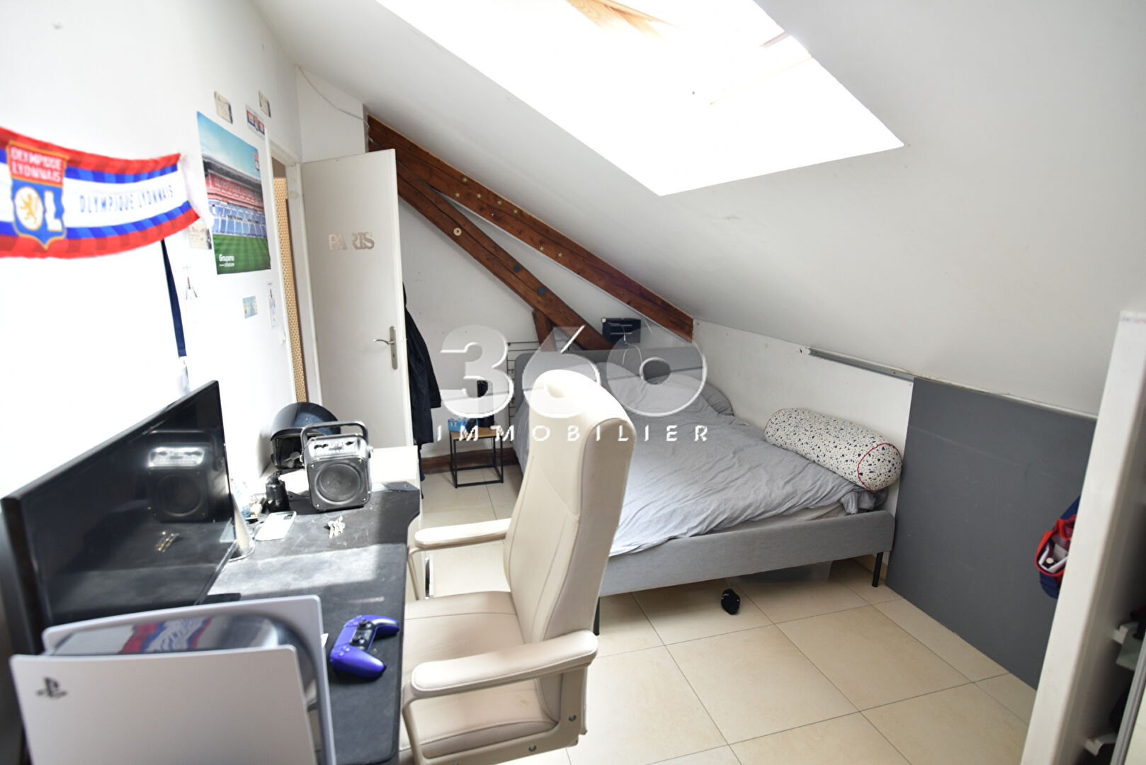 photo APPARTEMENT PUGNY CHATENOD - 4 pièce(s) - 