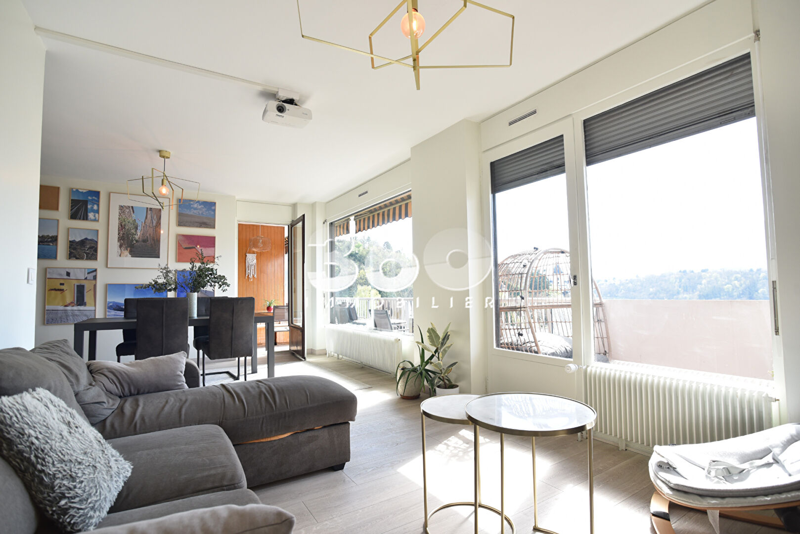 photo Appartement T3 en dernier étage avec vue panoramique 
