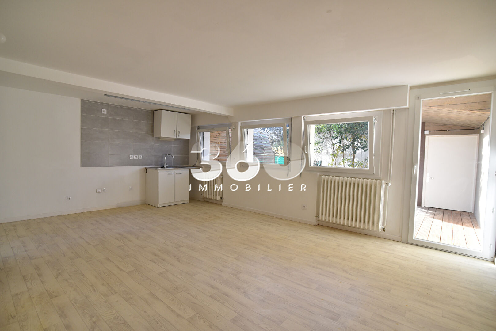 photo À VENDRE ? Appartement T2 avec terrasse et jardinet ? Aix-les-Bains 